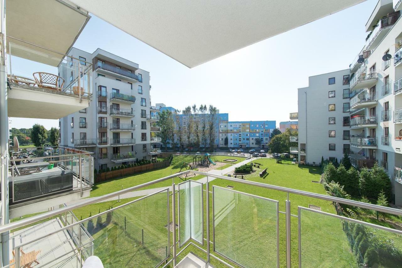 Apartment Gdansk Seaside & City Center Buitenkant foto